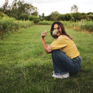 Meet your Posher, Alicia